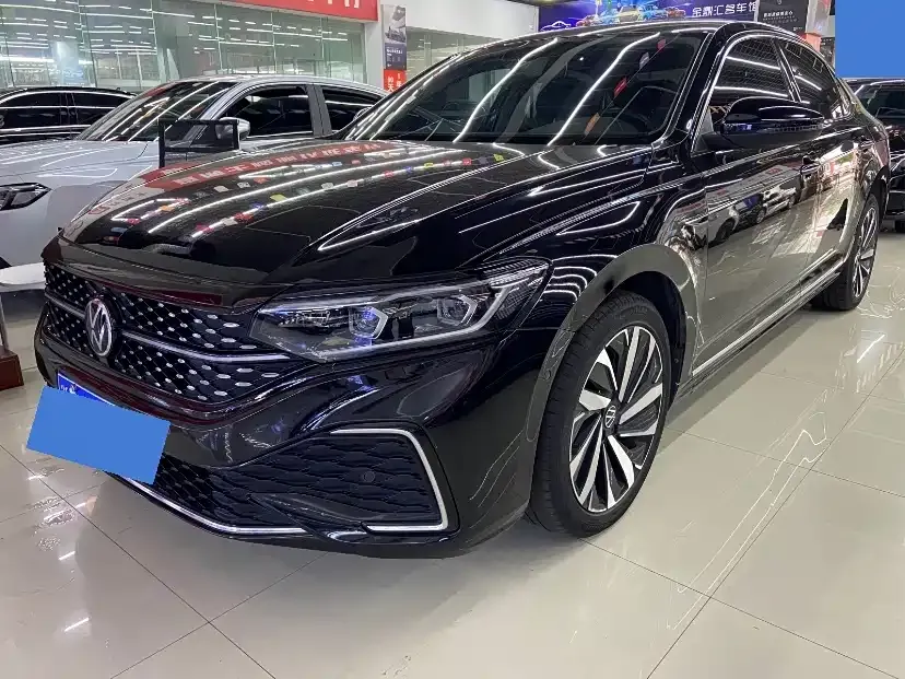 Volkswagen Passat 2022 из CN, фото 1