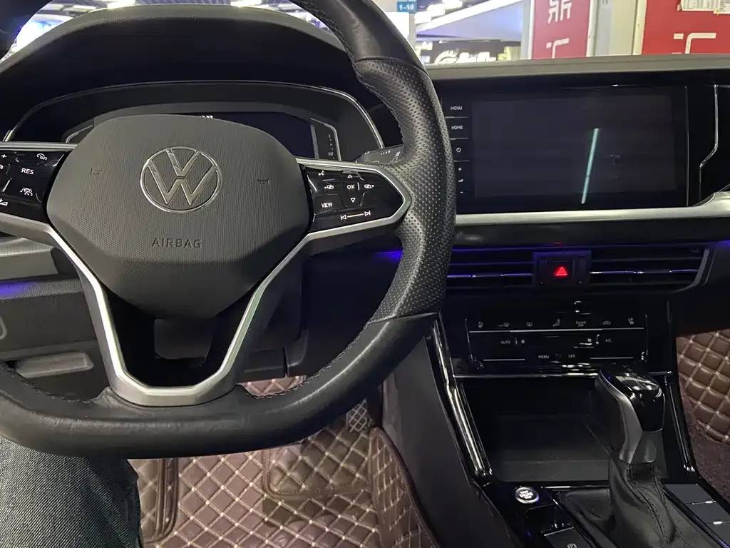 Volkswagen Passat 2022 из CN, фото 4