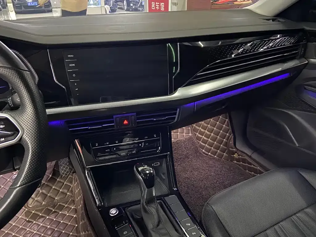 Volkswagen Passat 2022 из CN, фото 6