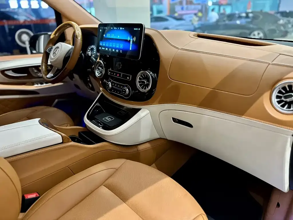 Mercedes-Benz Vito 2022 из CN, фото 8