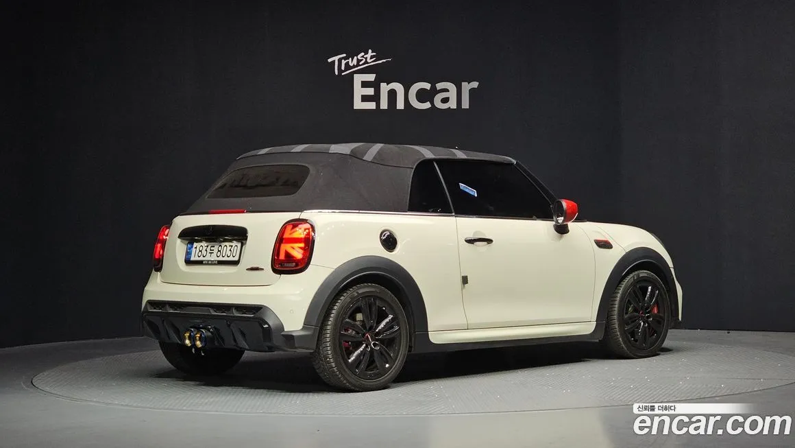 Mini Cooper Convertible — фото 3