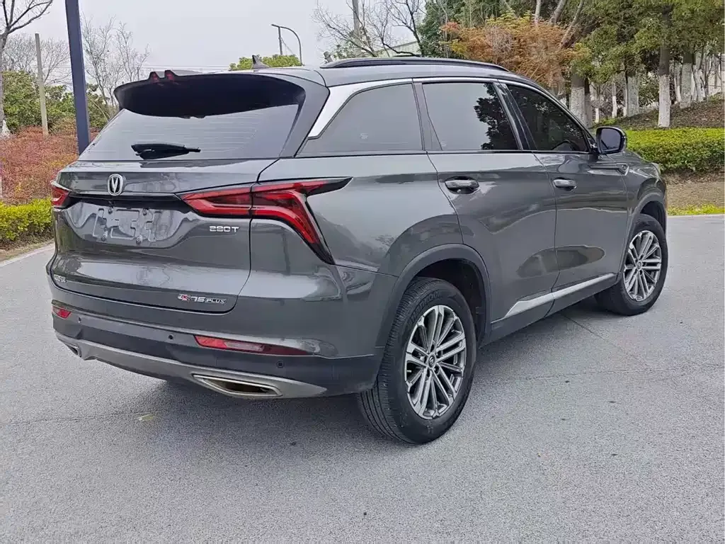 Changan CS75PLUS — фото 9