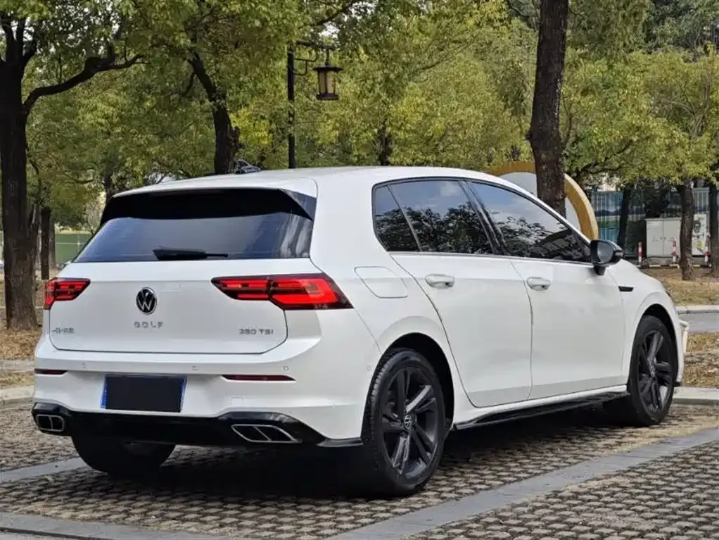 Volkswagen Golf 2021 из CN, фото 9