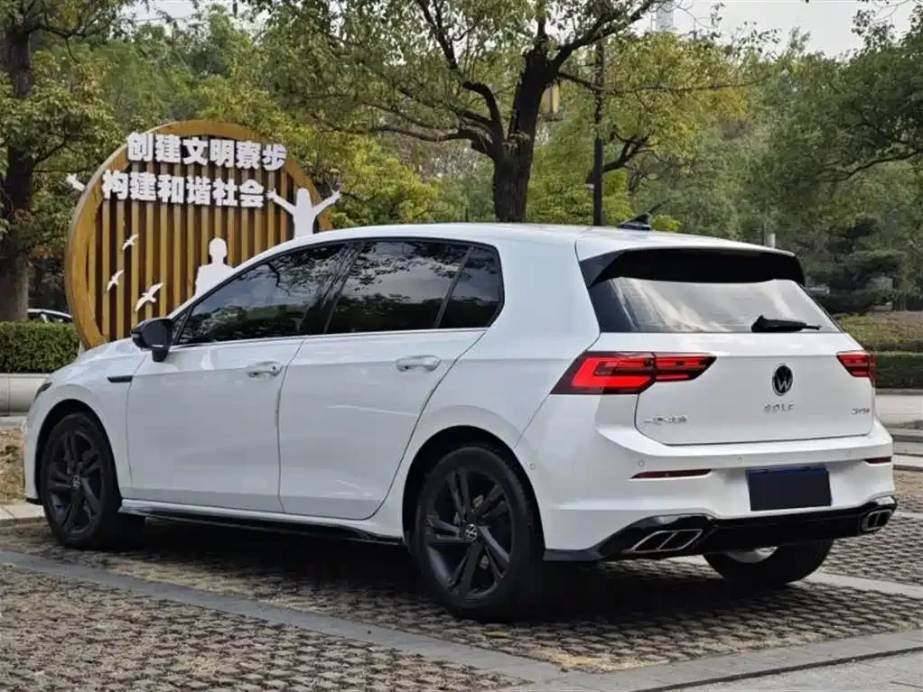 Volkswagen Golf 2021 из CN, фото 3