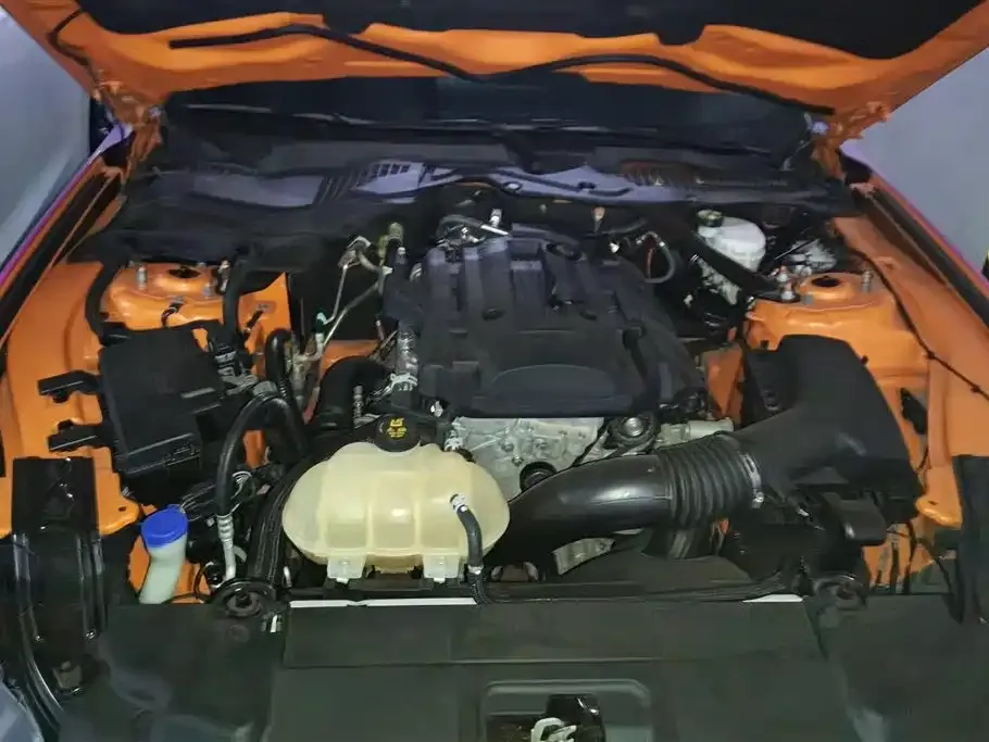 Ford Mustang 2023 из CN, фото 8