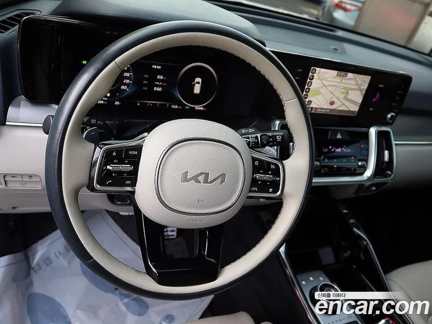 Kia Sorento — фото 10