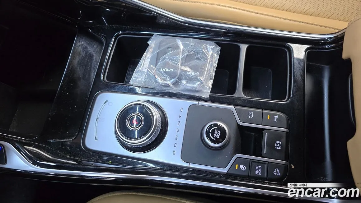 Kia Sorento — фото 9