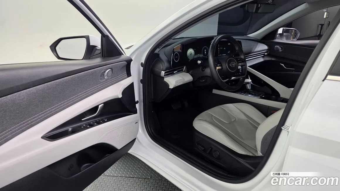 Hyundai AVANTE 2022 из KR, фото 6