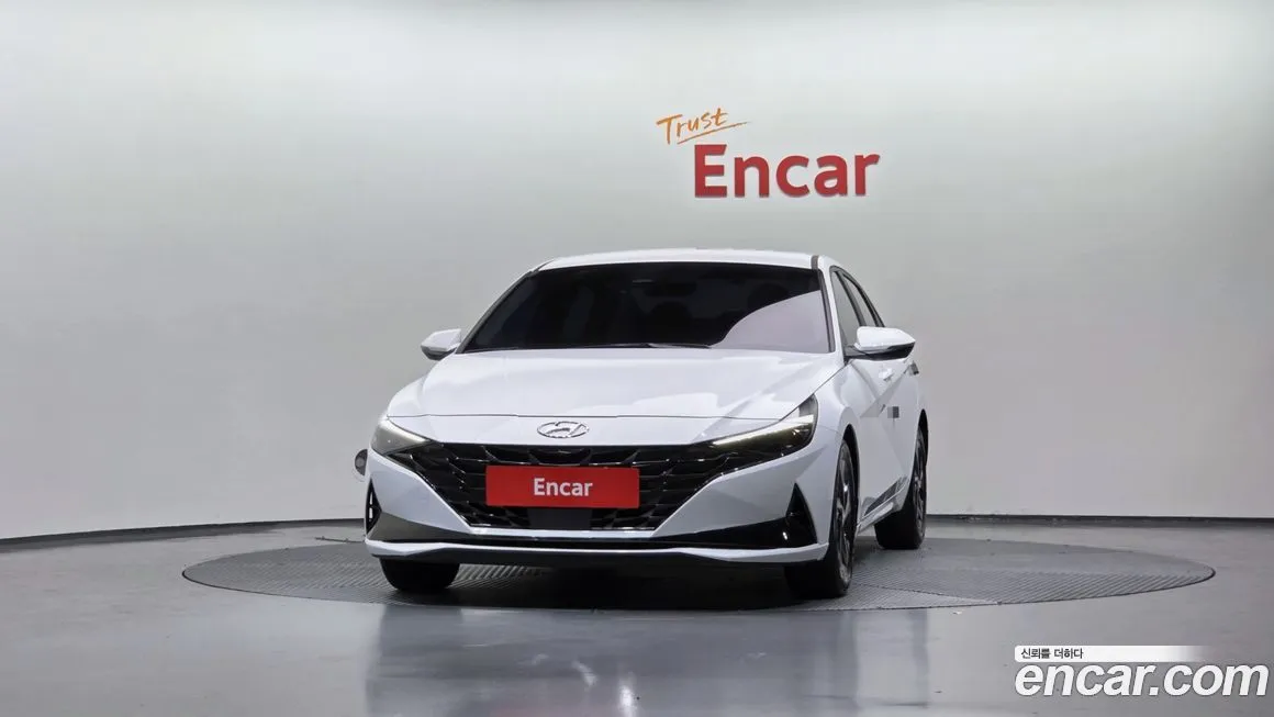 Hyundai AVANTE 2022 из KR, фото 2