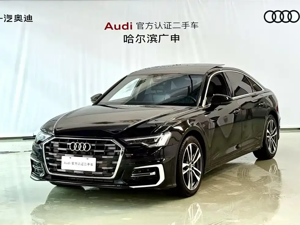 Audi A6L — фото 1