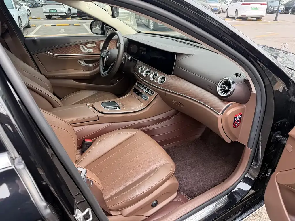 Mercedes-Benz E-Class New Energy — фото 5