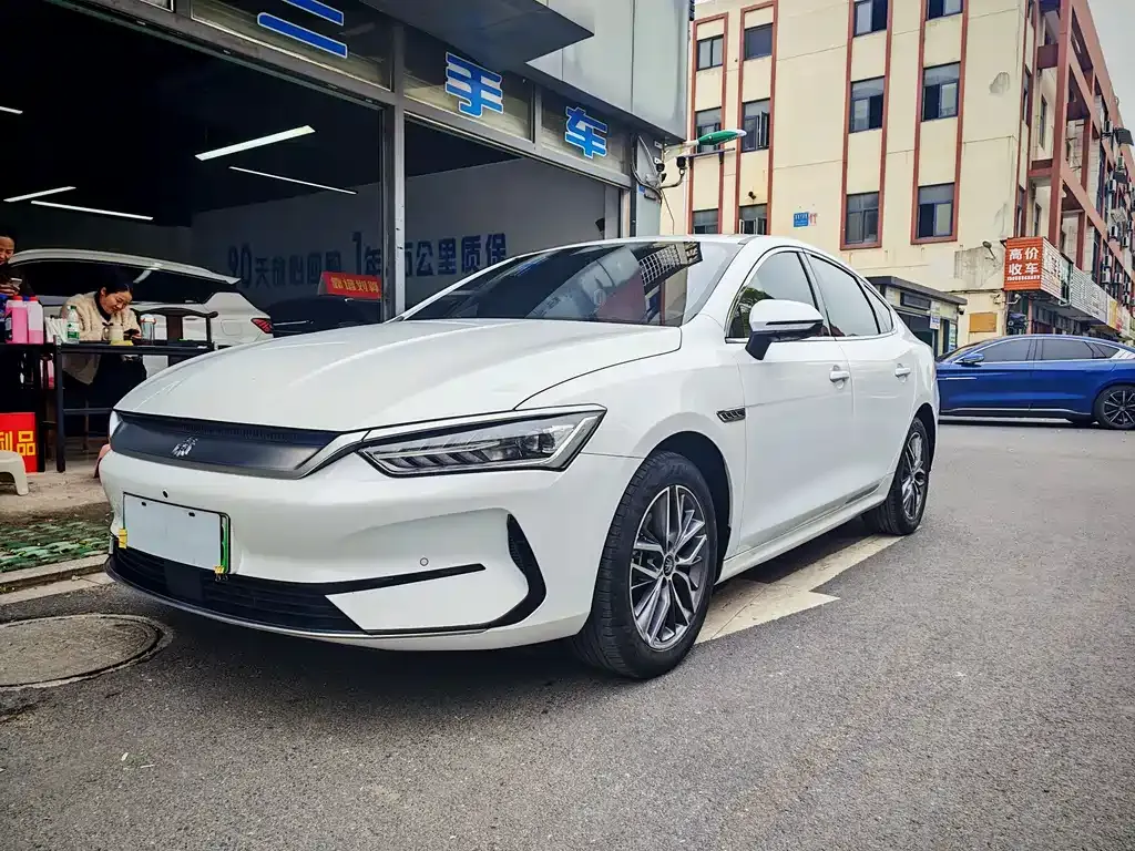 BYD Qin PLUS — фото 1