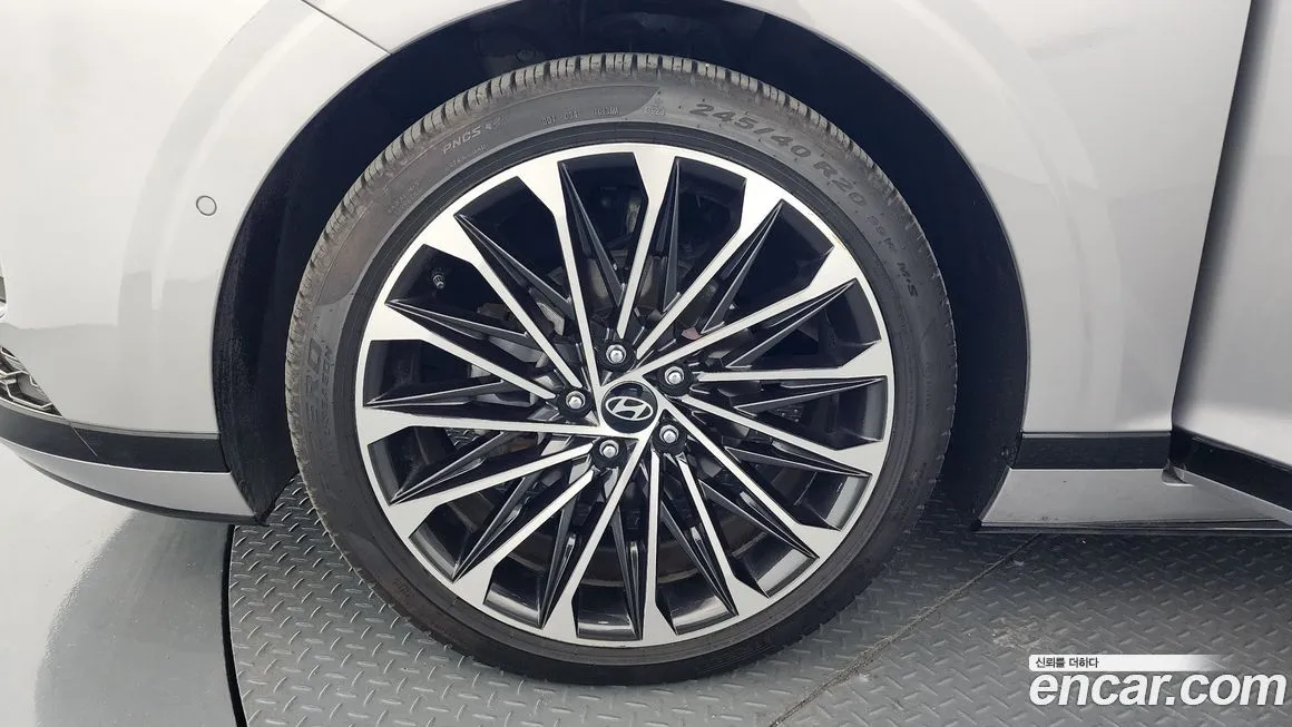 Hyundai Grandeur — фото 10