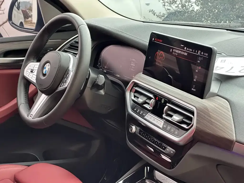 BMW X3 2024 из CN, фото 3