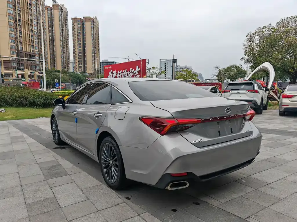 Toyota Avalon 2021 из CN, фото 2