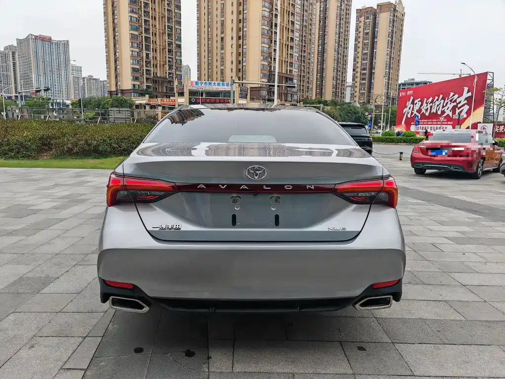 Toyota Avalon 2021 из CN, фото 4