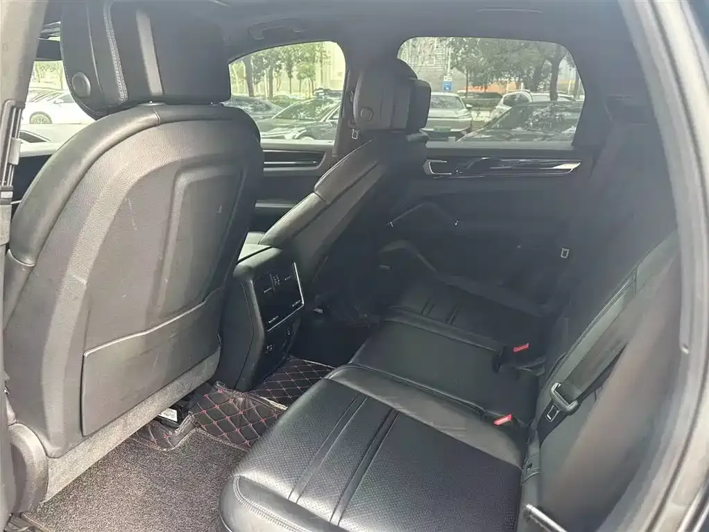 Porsche Cayenne Hybrid 2021 из CN, фото 5