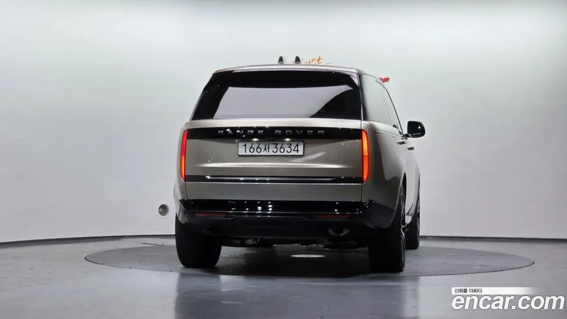 Land Rover Range Rover 2025 из KR, фото 4