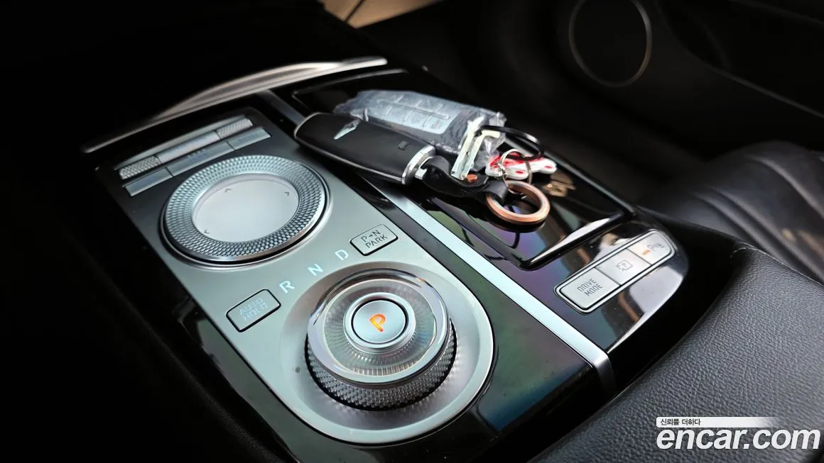 Genesis G80 — фото 9