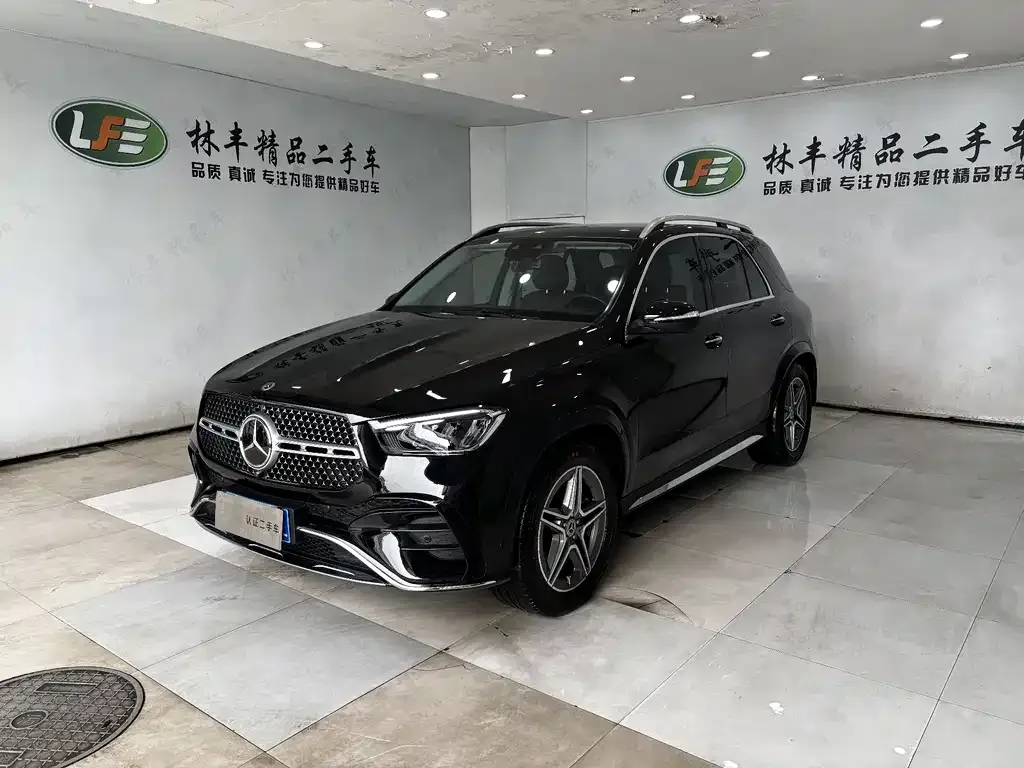 Mercedes-Benz GLE — фото 1