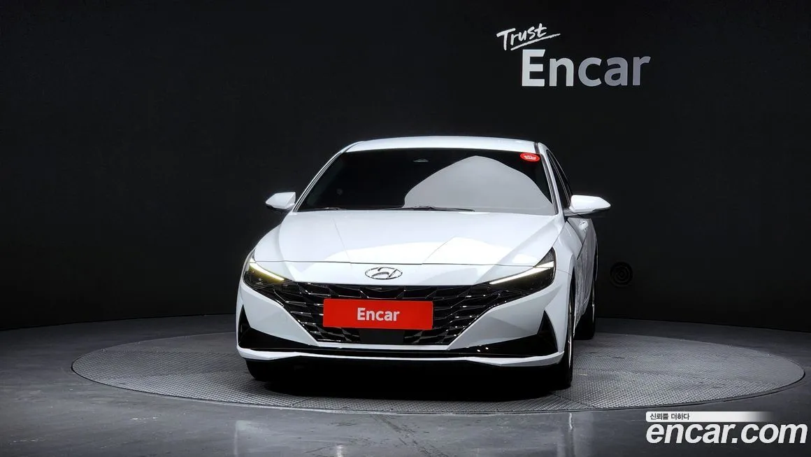 Hyundai AVANTE — фото 8