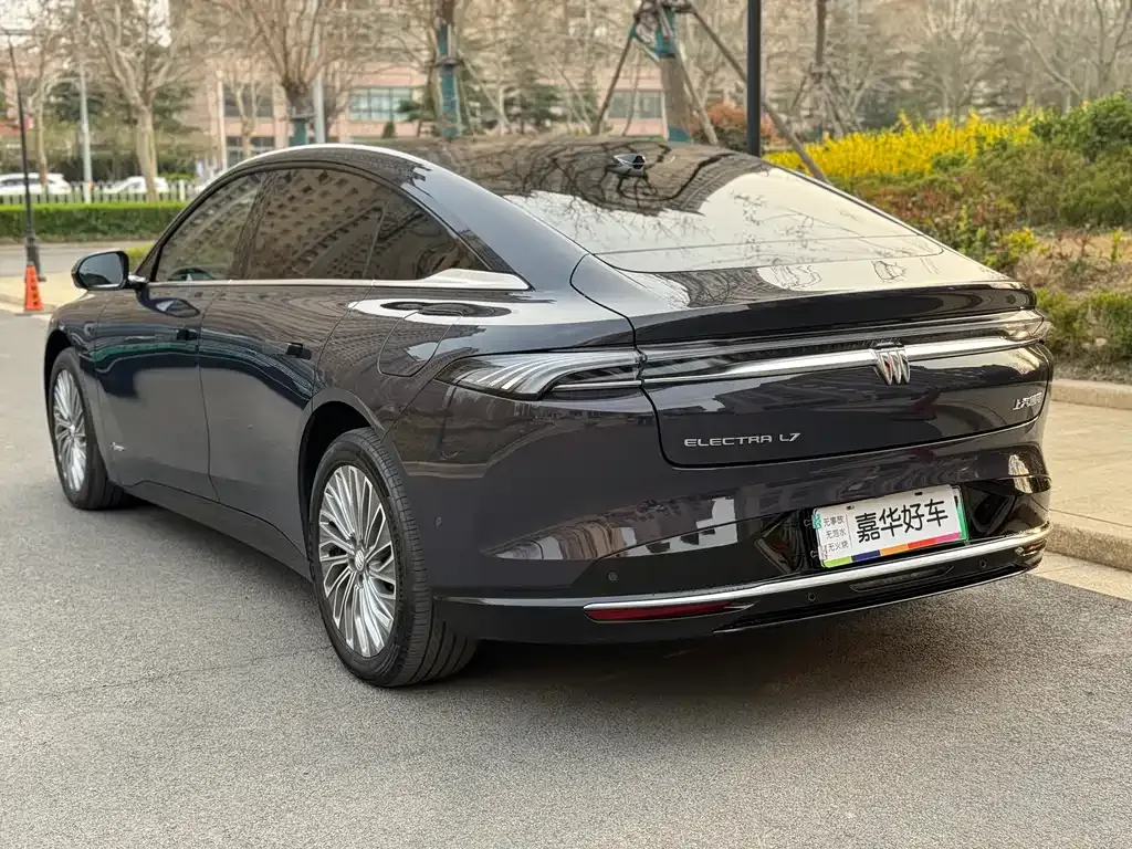 Buick Electra L7 2025 из CN, фото 4