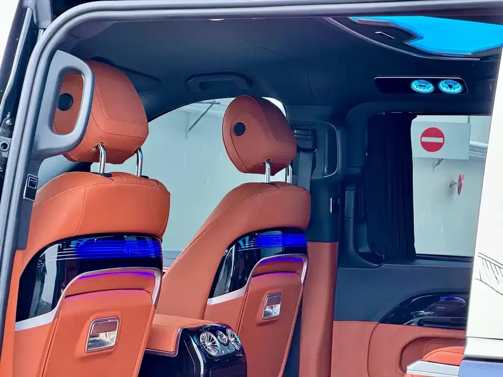 Mercedes-Benz Vito 2024 из CN, фото 8