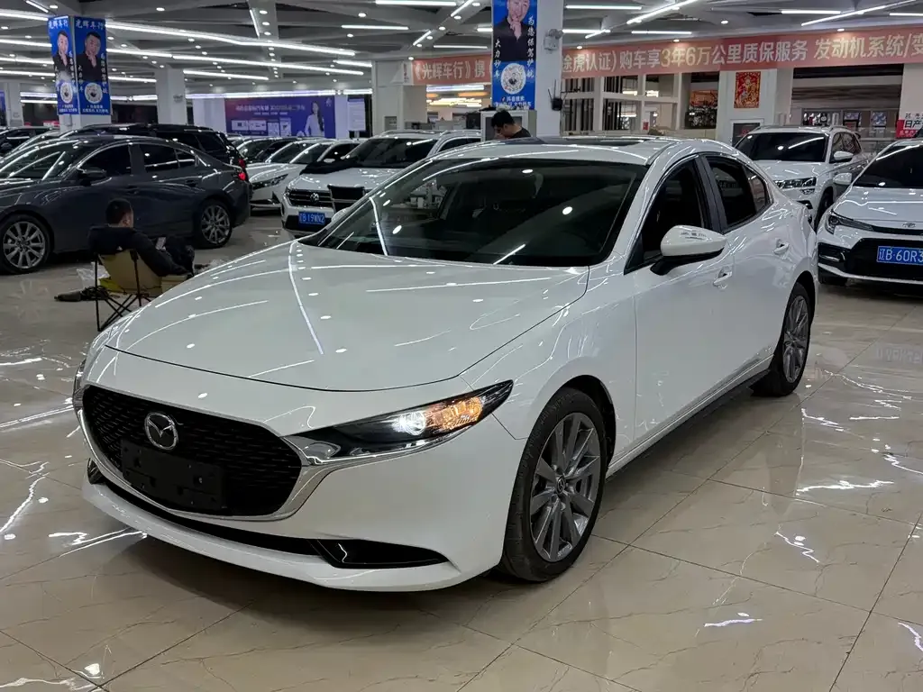 Mazda 3 Axela 2021 из CN, фото 2