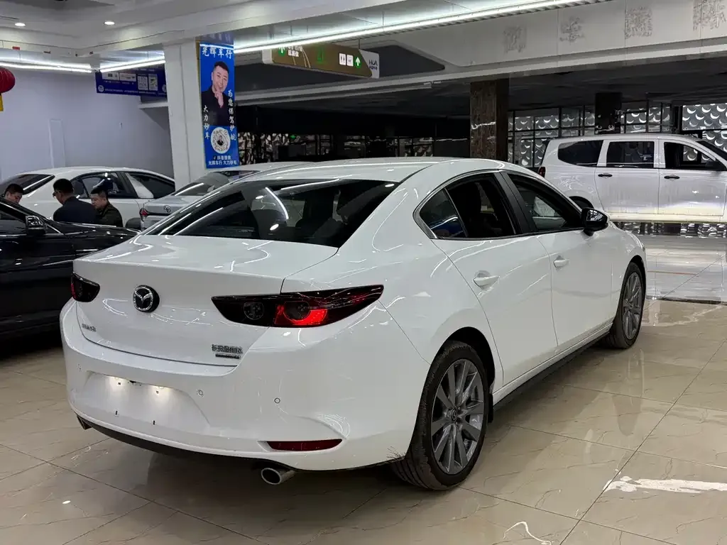 Mazda 3 Axela 2021 из CN, фото 8