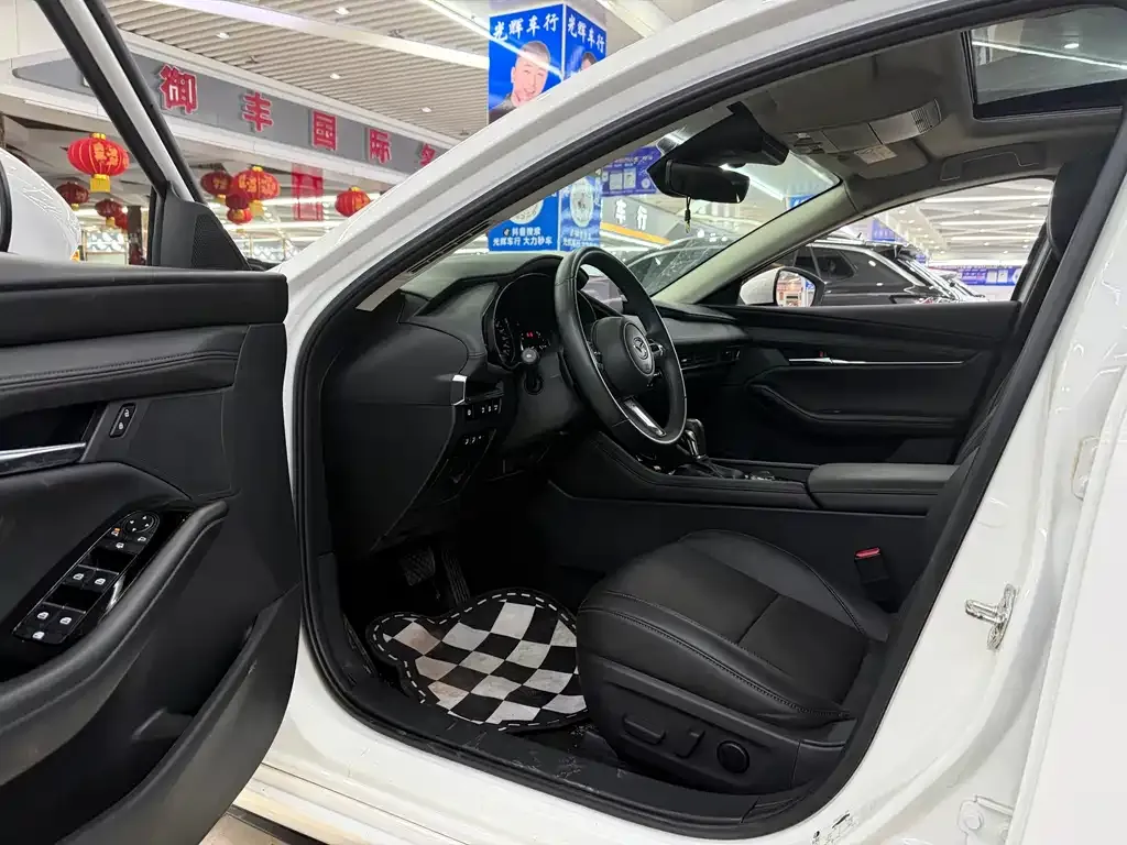 Mazda 3 Axela 2021 из CN, фото 10
