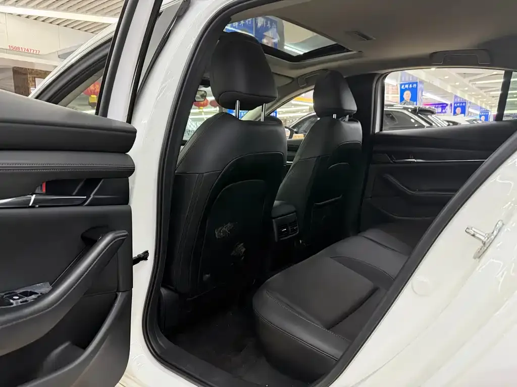 Mazda 3 Axela 2021 из CN, фото 7