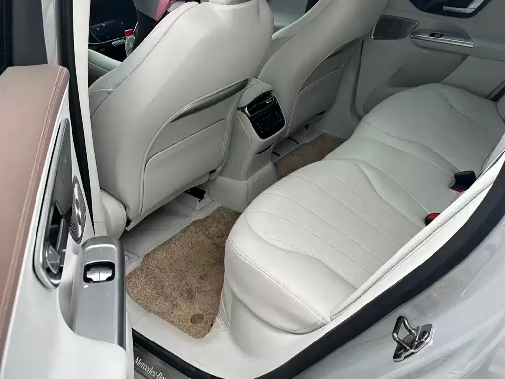 Mercedes-Benz EQE SUV — фото 2