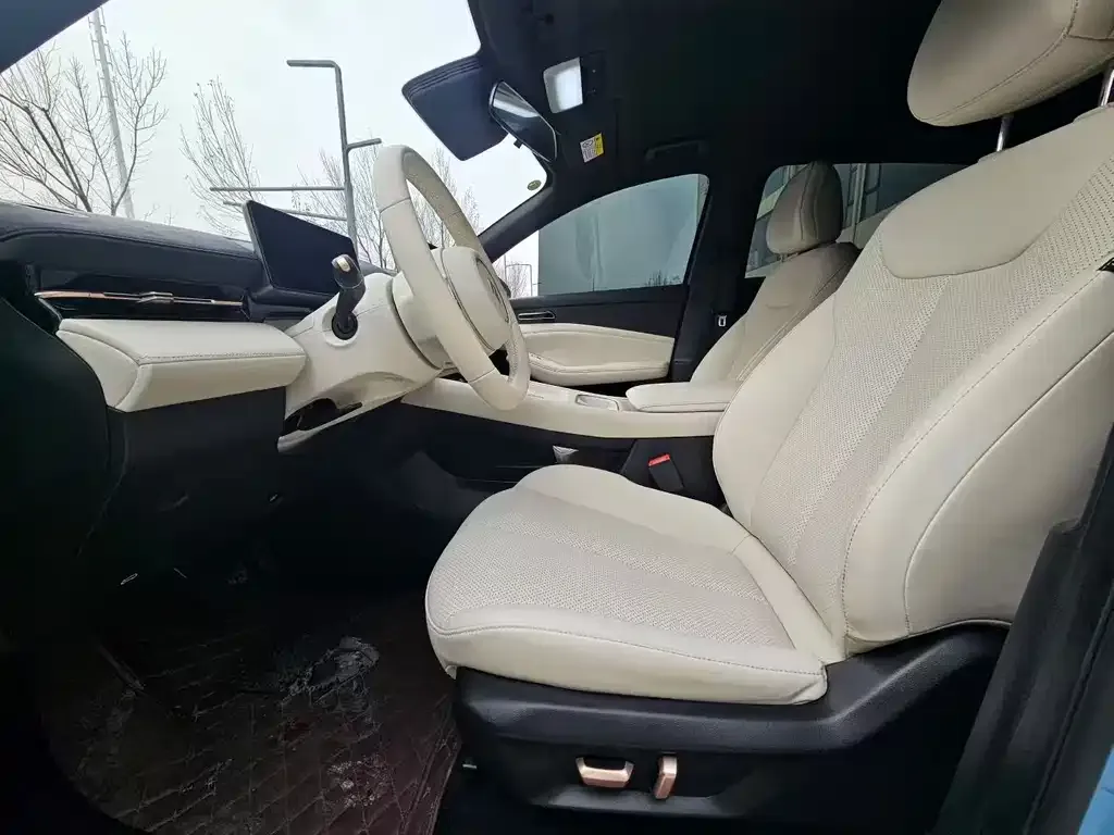 Baojun Yunhai 2024 из CN, фото 3