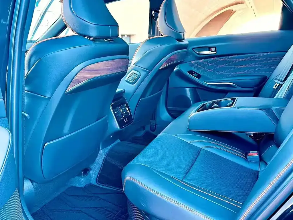 Toyota Avalon 2025 из CN, фото 6
