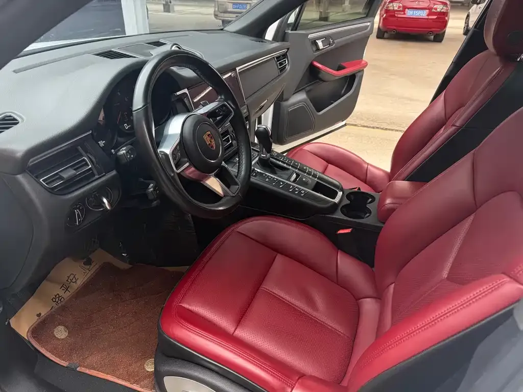 Porsche Macan 2022 из CN, фото 9