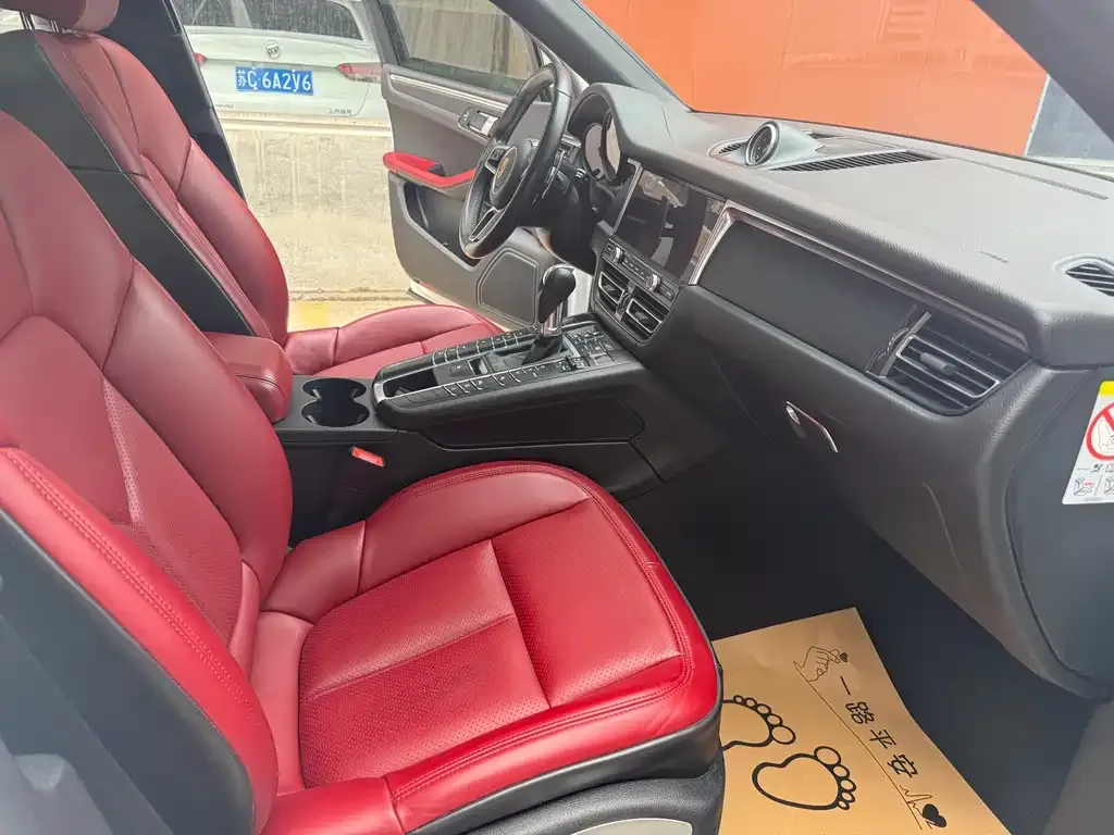 Porsche Macan 2022 из CN, фото 5