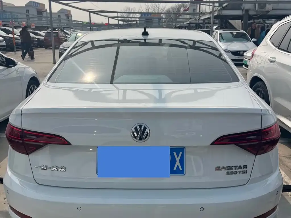 Volkswagen Sagitar 2022 из CN, фото 4