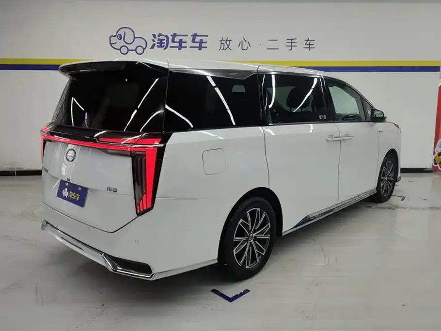 GAC Motor Trumpchi M8 — фото 10