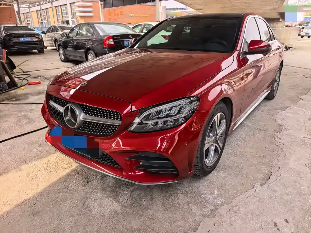 Mercedes-Benz C-Class — фото 1