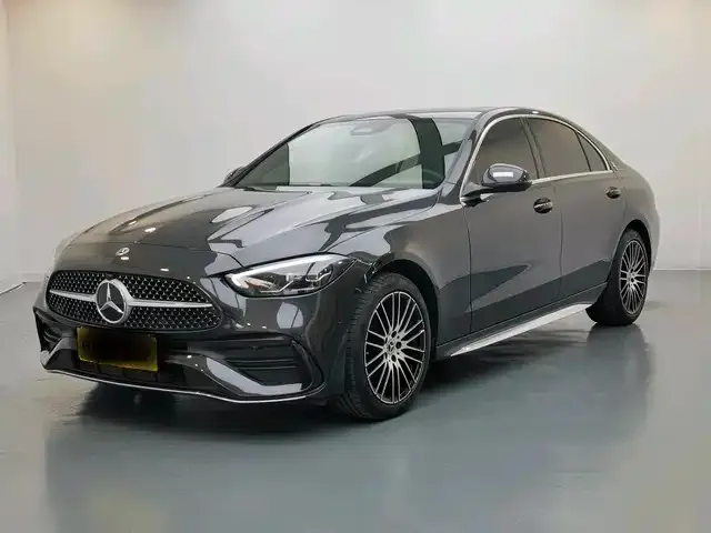 Mercedes-Benz C-Class — фото 1