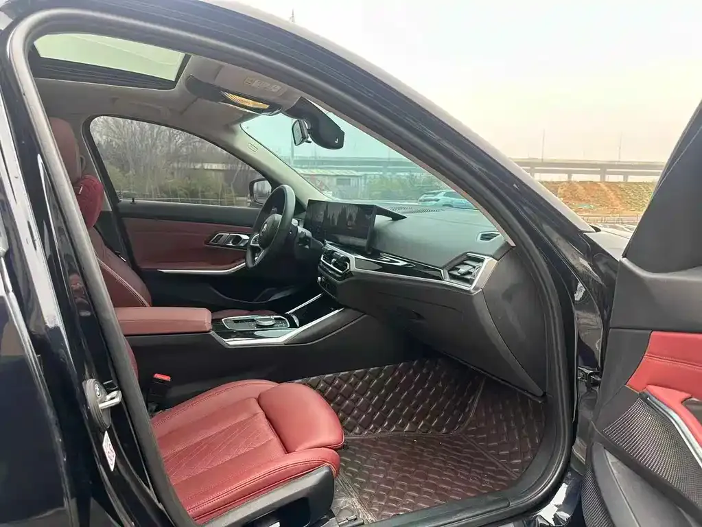 BMW i3 2023 из CN, фото 2