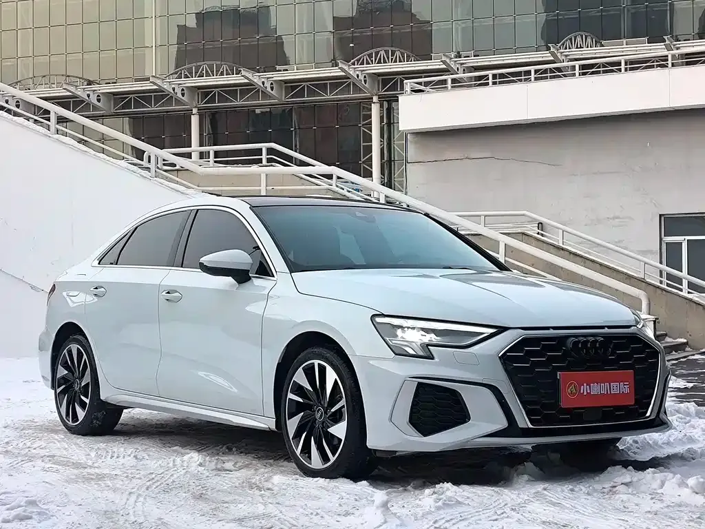 Audi A3 2023 из CN, фото 7