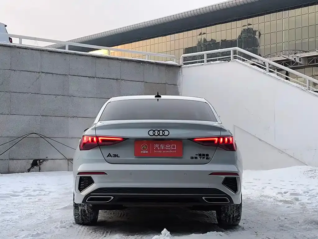 Audi A3 2023 из CN, фото 3
