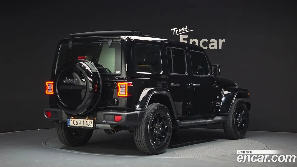 Jeep Wrangler 2022 из KR, фото 2