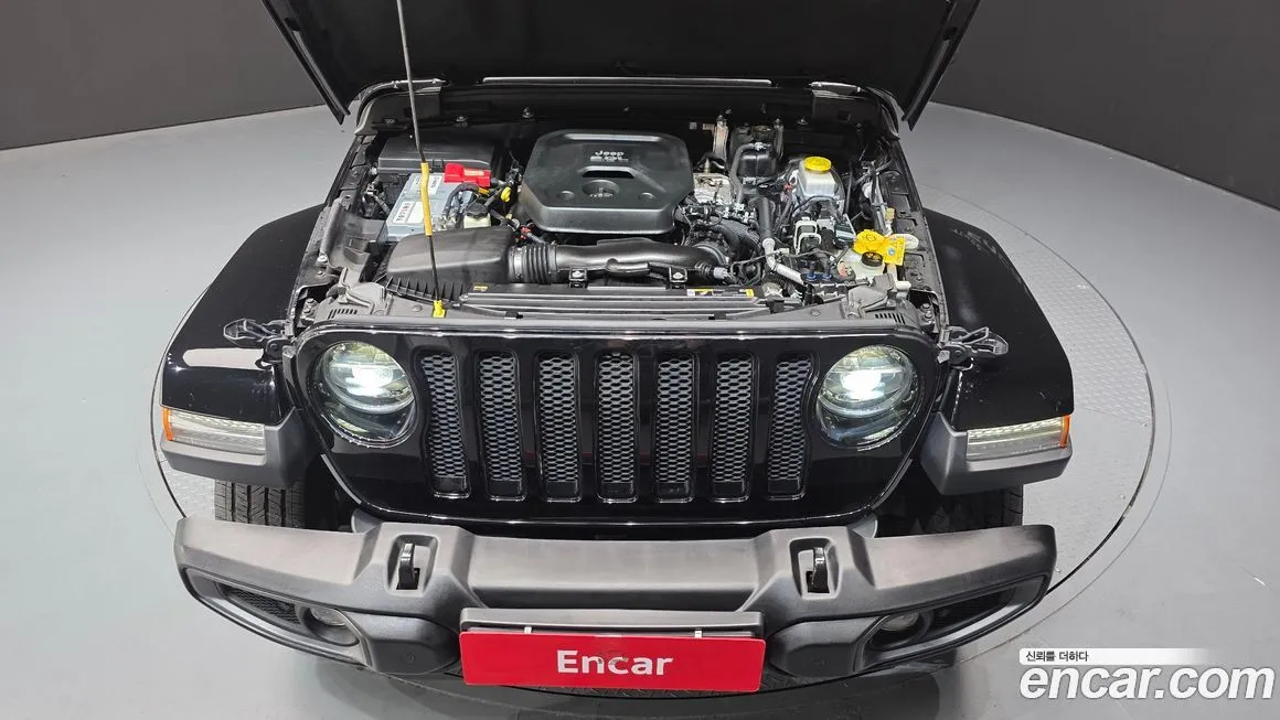 Jeep Wrangler 2022 из KR, фото 10