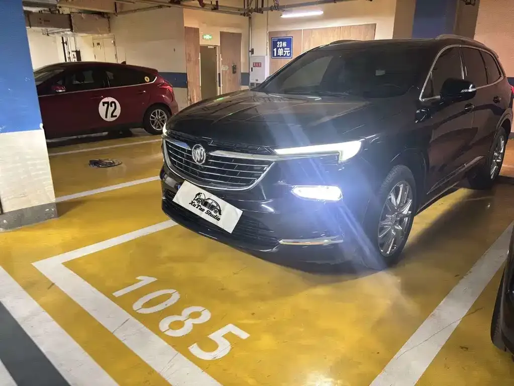 Buick Enclave 2022 из CN, фото 1