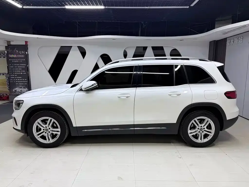 Mercedes-Benz GLB 2021 из CN, фото 2