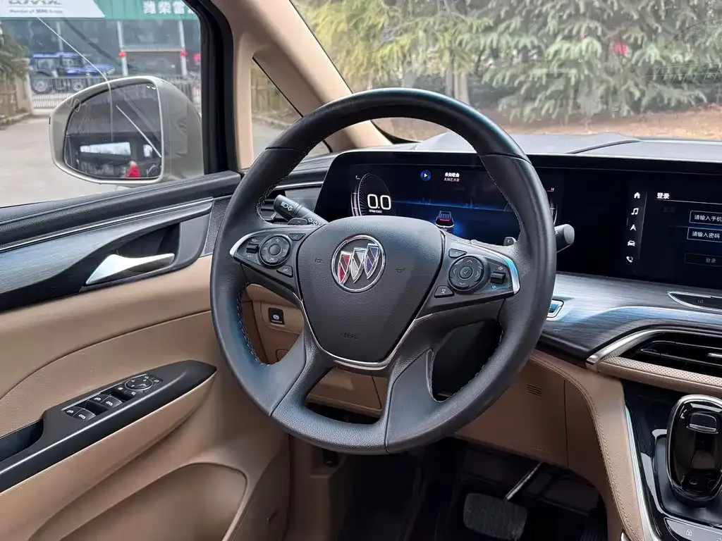 Buick GL8 2021 из CN, фото 3