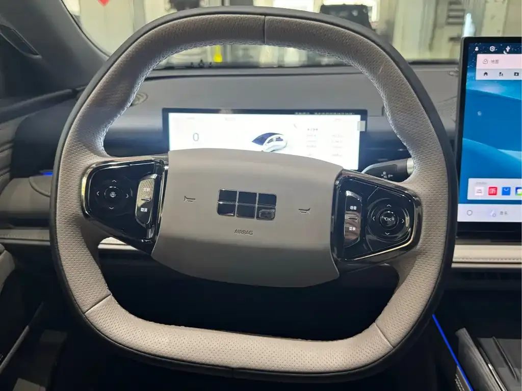 Geely Galaxy Xingyao 8 2025 из CN, фото 2