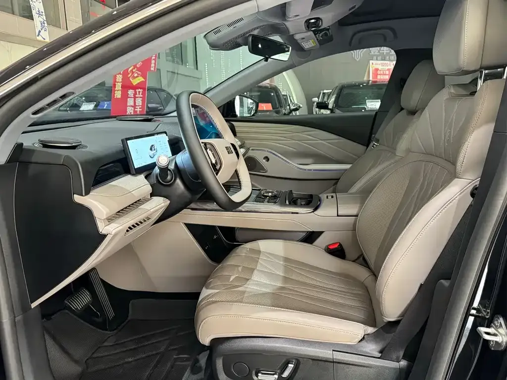 Geely Galaxy Xingyao 8 2025 из CN, фото 5